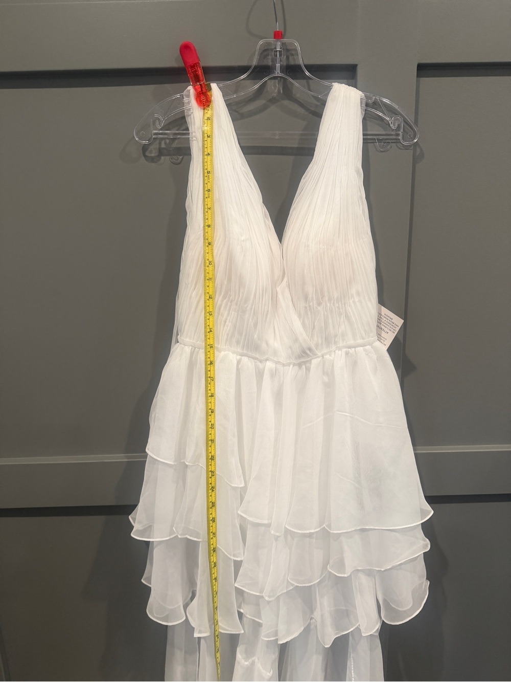 NWT Mac Duggal Deep V-neck Ruffled Maxi 55320 White Gown Size 8 - Picture 11 of 12